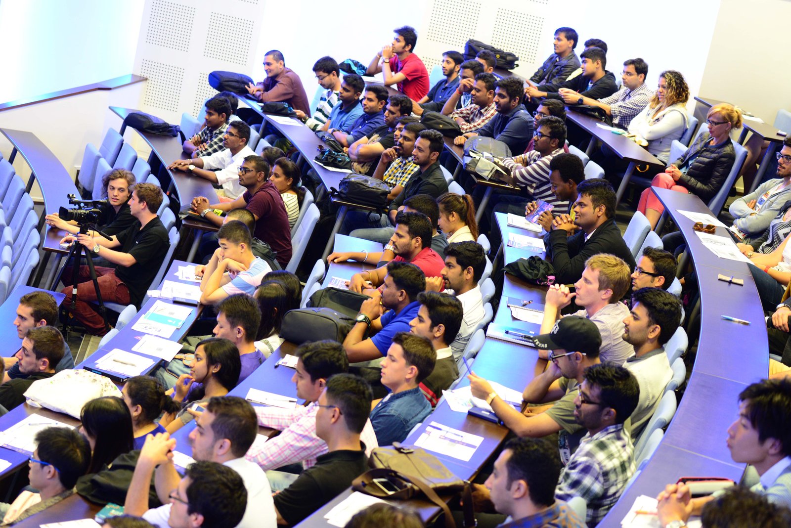 Students in a classroom at Centrale Nantes, Top University in Europe